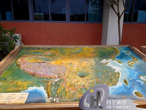  中国地形模型
